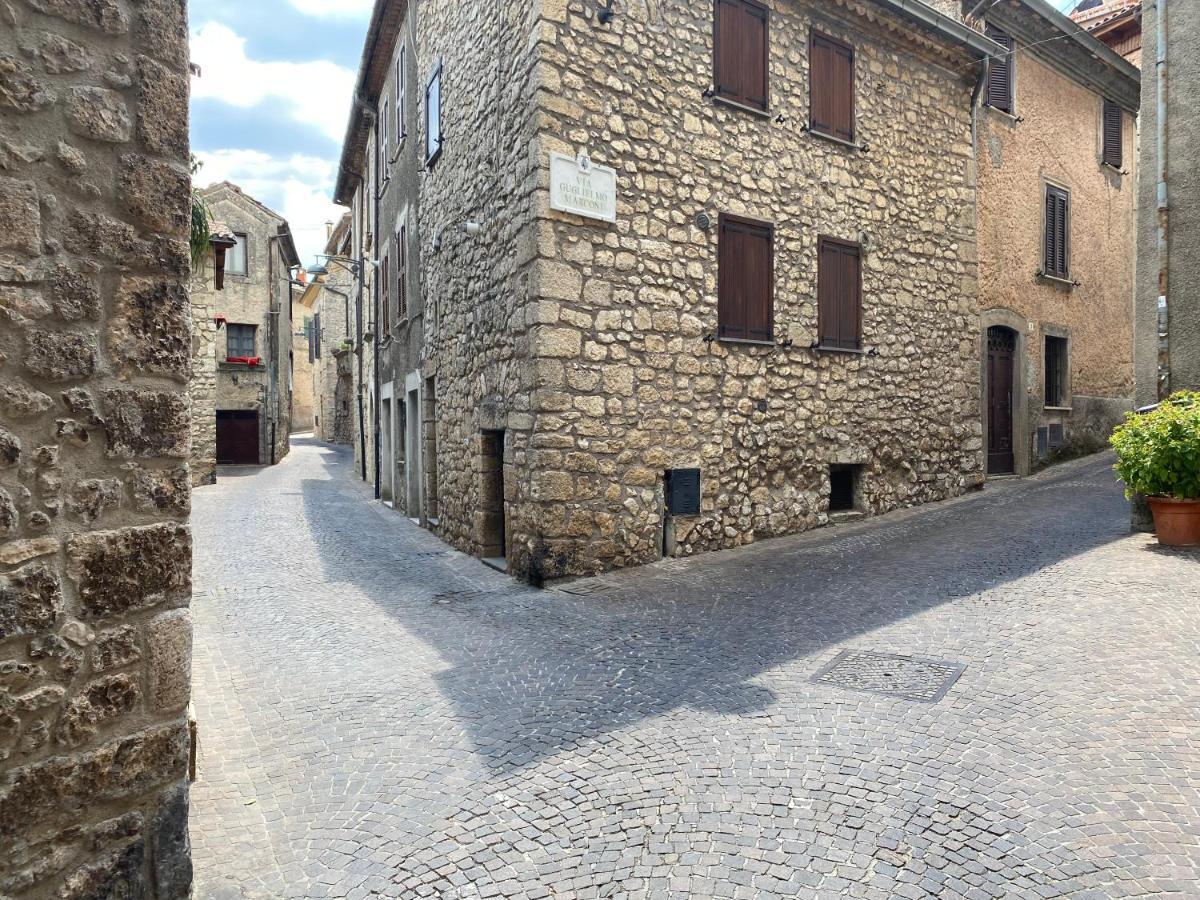 B&B Vico Suites Vico nel Lazio 외부 사진
